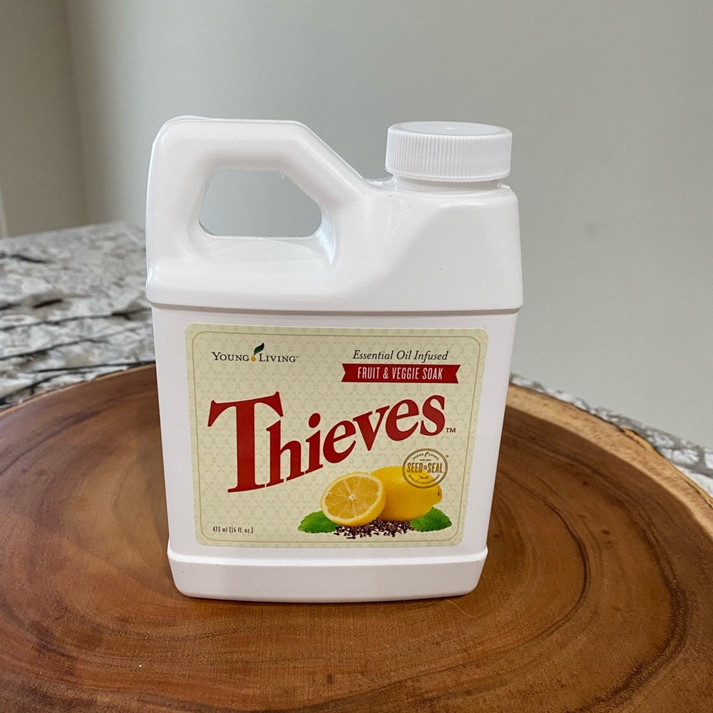 Thieves Fruit & Veggie Soak